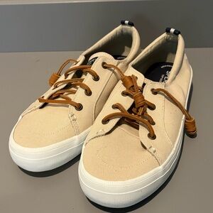 Sperry Crest Vibe Canvas Slip On Sneakers Oat & Brown Leather Laces Women Sz 9